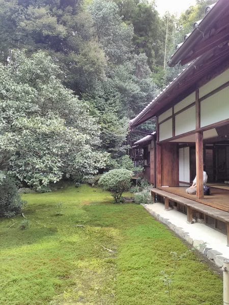 Temple Jizo-in dans la banlieue de Kyoto